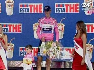 Велоспорт: Рамунас Навардаускас - новий власник рожевої майки лідера Велоспорт: Рамунас Навардаускас - новий власник рожевої майки лідера