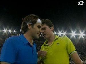 Роджер Федерер, одолев Раонича, пробился в третий раунд