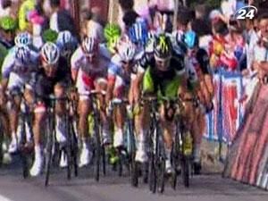 Велоспорт: Марк Кавендіш виграв уже третій етап Giro d'Italia