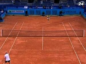 Теннис: Брайан Бейкер пробился к своему первому финалу в карьере