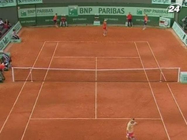Теніс: Перша ракетка світу Вікторія Азаренко на Roland Garros продовжує похід за титулом