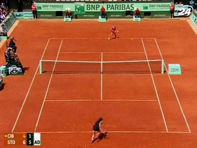 Теннис: Саманта Стосур и Сара Эррани встретятся в полуфинале Roland Garros