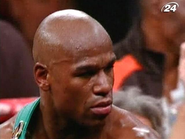 Флойду Мейвезеру отказали в переводе под домашний арест Флойду Мейвезеру отказали в переводе под домашний арест