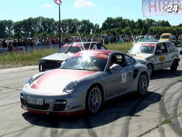 Винница принимала первый этап чемпионата Украины по драг-рейсингу Винница принимала первый этап чемпионата Украины по драг-рейсингу