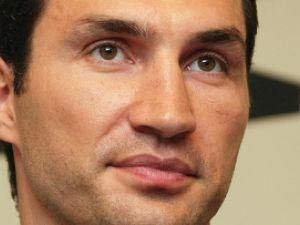 Кличко ждет агрессивного поединка с Томпсоном Кличко ждет агрессивного поединка с Томпсоном