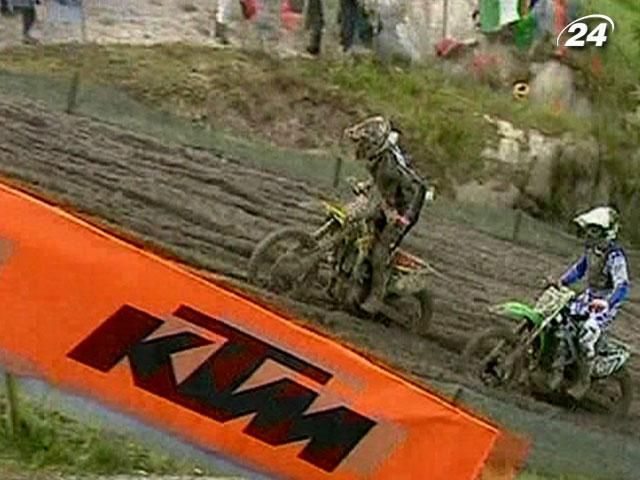 Гонки: Клемма Дезале перехватил лидерство в общем зачете мотокросса MX-1 Гонки: Клемма Дезале перехватил лидерство в общем зачете мотокросса MX-1