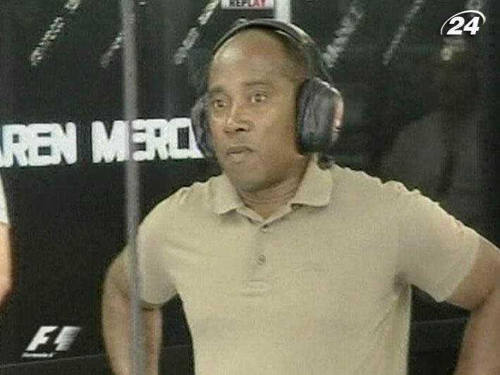 Формула-1: Ентоні Хемілтон більше не менеджер Пола ді Рести Формула-1: Ентоні Хемілтон більше не менеджер Пола ді Рести