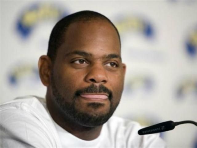 Томпсон говорит, что победив Кличко, он станет легендой (ВИДЕО) Томпсон говорит, что победив Кличко, он станет легендой (ВИДЕО)