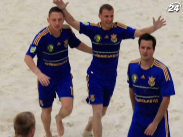 Збірна України з пляжного футболу здолала команду Польщі