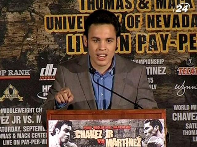 Бокс: Чавес-молодший і Мартінес позмагалися у красномовстві Бокс: Чавес-молодший і Мартінес позмагалися у красномовстві