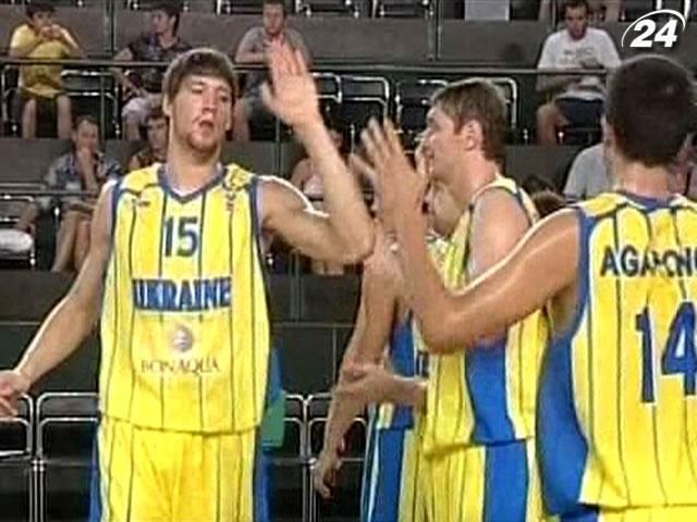 Баскетболіст В'ячеслав Кравцов підписав контракт із "Детройтом" Баскетболіст В'ячеслав Кравцов підписав контракт із "Детройтом"