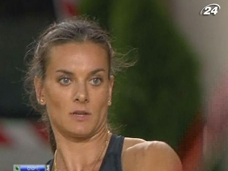 Легкая атлетика: Елена Исинбаева не смогла взять стартовую высоту Легкая атлетика: Елена Исинбаева не смогла взять стартовую высоту