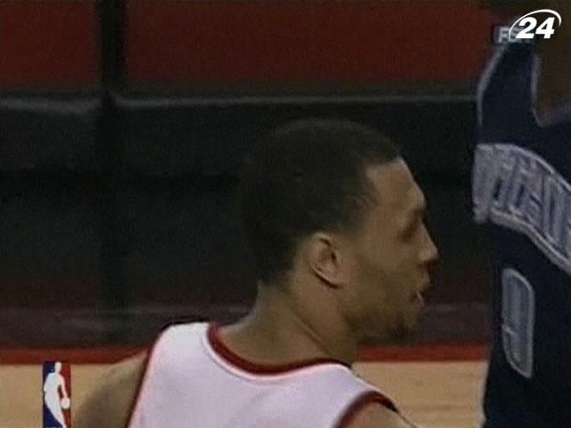 Брендон Рой возобновил карьеру, подписав контракт с "Миннесотой" Брендон Рой возобновил карьеру, подписав контракт с "Миннесотой"