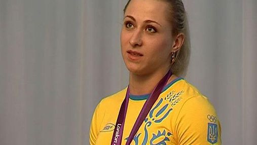 Бронзова призерка Олімпіади Юлія Каліна повернулась додому