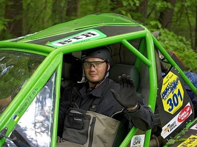 Сын Януковича поборется за большой кубок губернатора Чмыря Сын Януковича поборется за большой кубок губернатора Чмыря