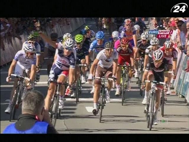 Том Боонен зберіг білу майку лідера туру Бенілюксу Том Боонен зберіг білу майку лідера туру Бенілюксу