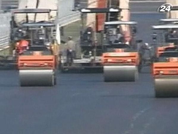 Формула-1: на трассе в Остине начали укладывать асфальт