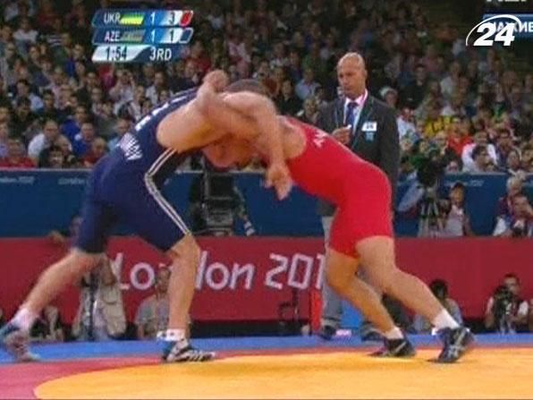 Валерий Андрийцев гарантировал минимум "серебро" по борьбе Валерий Андрийцев гарантировал минимум "серебро" по борьбе