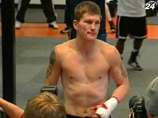 Рикки Хаттон вернется в ринг в этом году Рикки Хаттон вернется в ринг в этом году