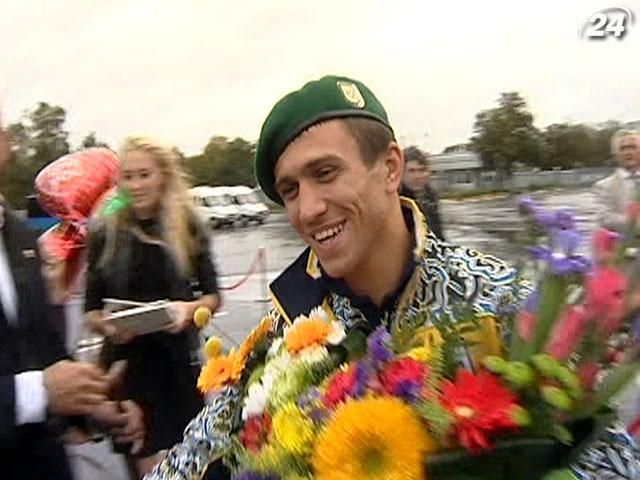 Василий Ломаченко рассматривает возможность перехода в профессиональный бокс Василий Ломаченко рассматривает возможность перехода в профессиональный бокс