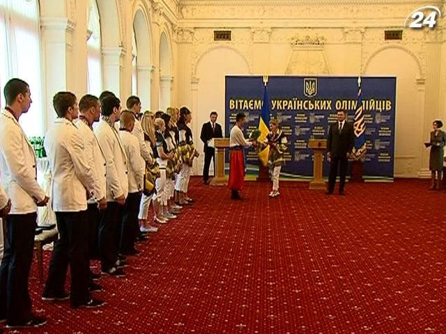 Віктор Янукович привітав олімпійську збірну з успіхом у Лондоні