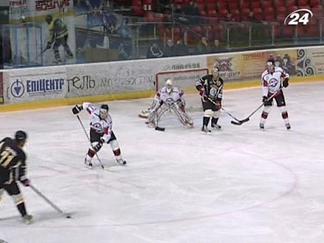 Хоккей: "Винницкие гайдамаки" не будут играть в Профессиональной хоккейной лиге Хоккей: "Винницкие гайдамаки" не будут играть в Профессиональной хоккейной лиге