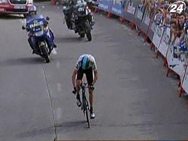 Vuelta: Контадор отстает от лидера общего зачета на 1 секунду