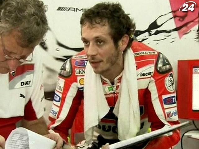 Росси хочет забрать у Yamaha свою нынешнюю команду Росси хочет забрать у Yamaha свою нынешнюю команду