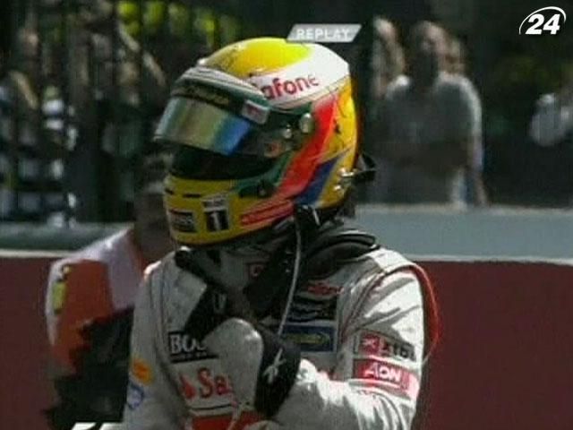 Хемілтон вважає, що тріумфальна серія McLaren завершиться у Сінгапурі Хемілтон вважає, що тріумфальна серія McLaren завершиться у Сінгапурі