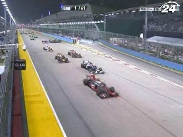 Формула-1: Себастьян Феттель снова выиграл гран-при Сингапура