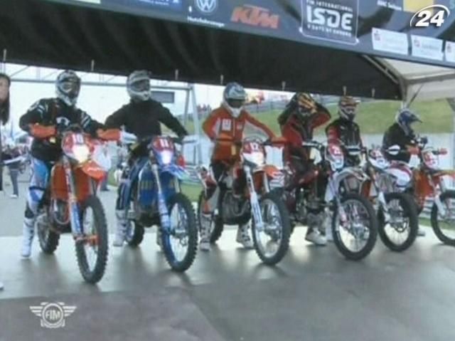В Германии впервые за последние 23 года происходит мотомарафон Enduro В Германии впервые за последние 23 года происходит мотомарафон Enduro