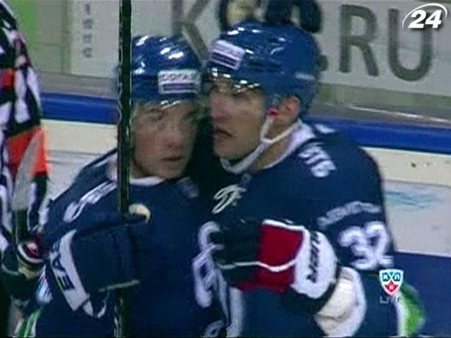 "Динамо" одержало победу над "Нефтехимиком" "Динамо" одержало победу над "Нефтехимиком"