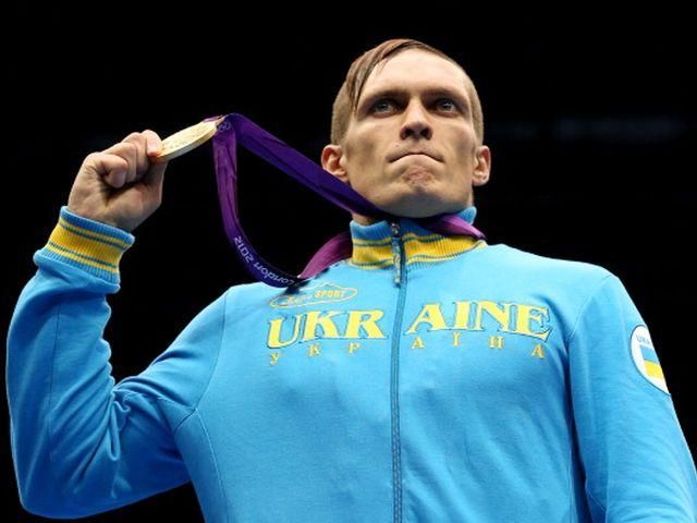 Усик стал лучшим боксером мира 2012 года Усик стал лучшим боксером мира 2012 года