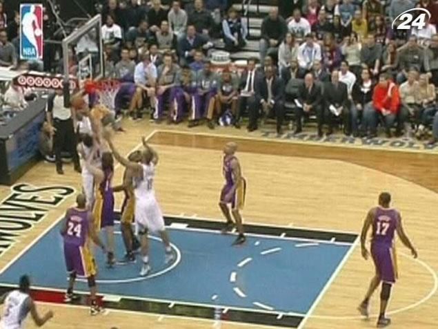 Баскетбол: Кевин Лав пропустит до 8 недель игр Баскетбол: Кевин Лав пропустит до 8 недель игр