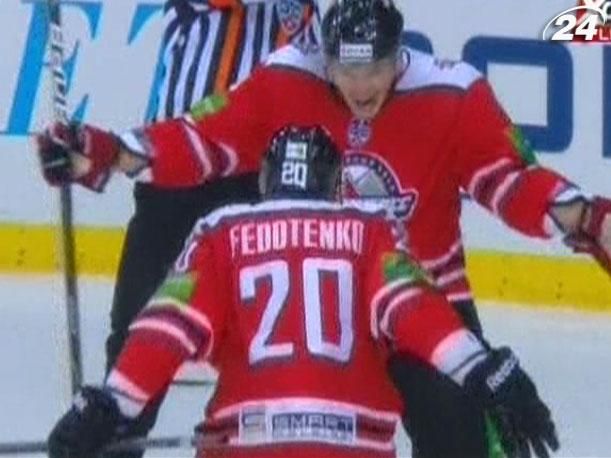 Хоккей: "Донбасс" поднялся в зону плей-офф Хоккей: "Донбасс" поднялся в зону плей-офф