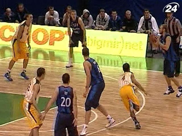 "Киев" на собственной площадке потерпел поражение от "Днепра" "Киев" на собственной площадке потерпел поражение от "Днепра"