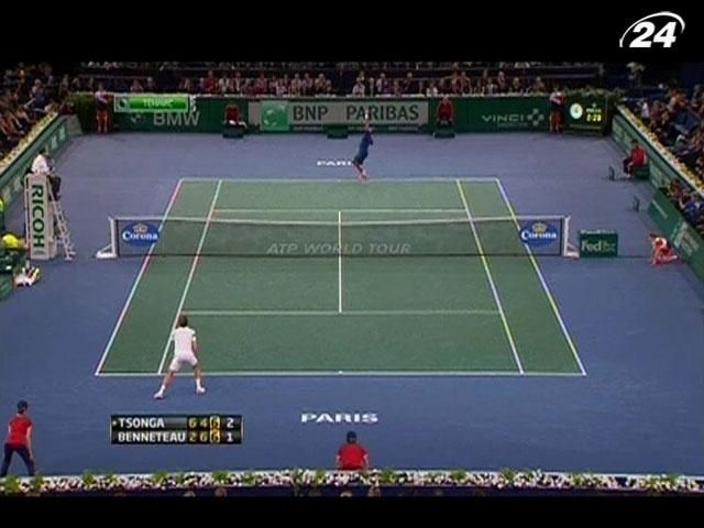 Цонга виграв дербі у Беннету і пройшов до 3-го раунду Paris Masters Цонга виграв дербі у Беннету і пройшов до 3-го раунду Paris Masters
