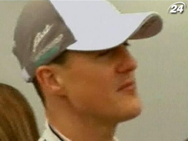 Міхаель Шумахер розгляне пропозиції Mercedes про нову посаду Міхаель Шумахер розгляне пропозиції Mercedes про нову посаду