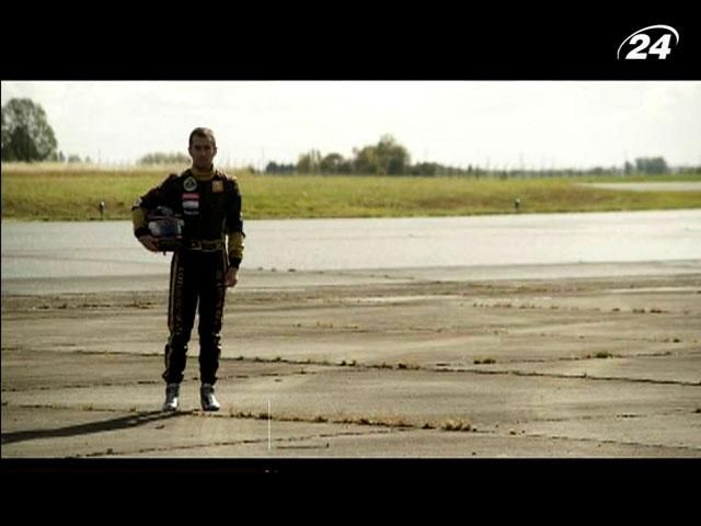 Николя Прост отработает молодежные тесты в составе Lotus F1 Николя Прост отработает молодежные тесты в составе Lotus F1