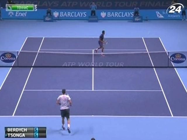 Теннис: Томаш Бердых третий раз в сезоне обыграл Джо-Уилфрида Цонга