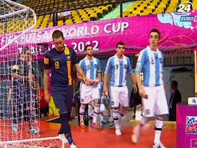 Футзал: лідером групи D на ЧС стає Італія Футзал: лідером групи D на ЧС стає Італія