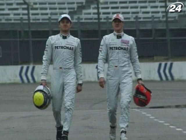 Формула-1: Нико Росберг не боится Льюиса Хэмилтона Формула-1: Нико Росберг не боится Льюиса Хэмилтона
