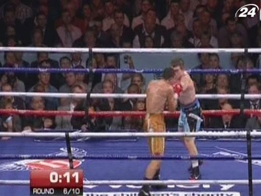 Бокс: В’ячеслав Сенченко зіпсував камбек Ріккі Хаттону Бокс: В’ячеслав Сенченко зіпсував камбек Ріккі Хаттону