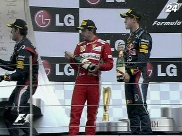 Формула-1: Red Bull святкує здобуття третього поспіль титулу Формула-1: Red Bull святкує здобуття третього поспіль титулу