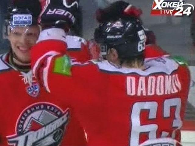 "Донбасс" дома уступил московскому "Динамо" "Донбасс" дома уступил московскому "Динамо"