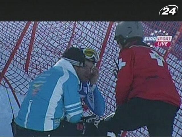 Два лижники зазнали травм на трасі під час Кубку світу Два лижники зазнали травм на трасі під час Кубку світу