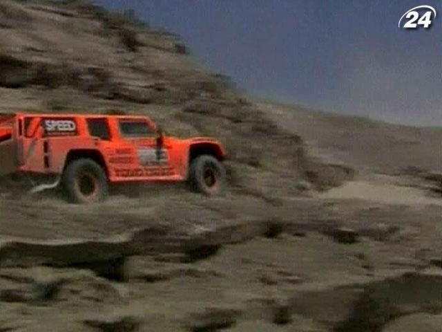 Формула-1: Робби Гордон вновь выйдет на старт ралли-рейда Формула-1: Робби Гордон вновь выйдет на старт ралли-рейда