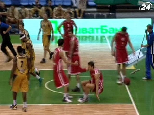 Баскетбол: Київський "Будівельник" упорався з чеським "Німбруком"