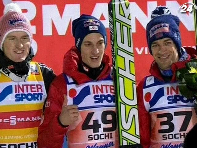 Трамплін: Шліренцауер шокував суперників своїм стрибком Трамплін: Шліренцауер шокував суперників своїм стрибком