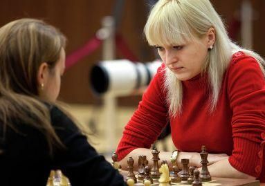 Українська чемпіонка світу з шахів отримає від держави 3 тисячі доларів Українська чемпіонка світу з шахів отримає від держави 3 тисячі доларів
